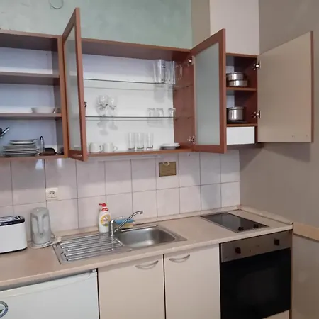 B&k In Flora Borovets